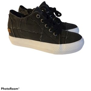 New Blowfish Malibu - Miami Lace-up Sneaker